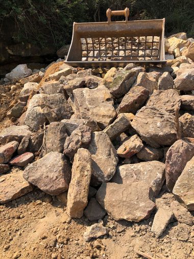 Avalon-Earthmoving-ROCKS-for-resale