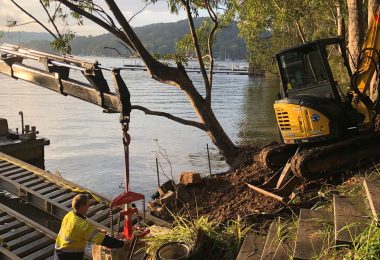 Avalon Earthworks constructing retaining sea walls northern beaches