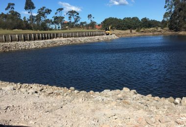 Avalon Earthworks constructing retaining sea walls northern beaches