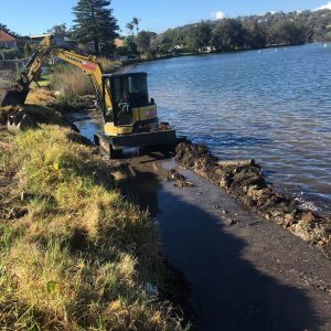 Avalon Earthworks constructing retaining sea walls northern beaches